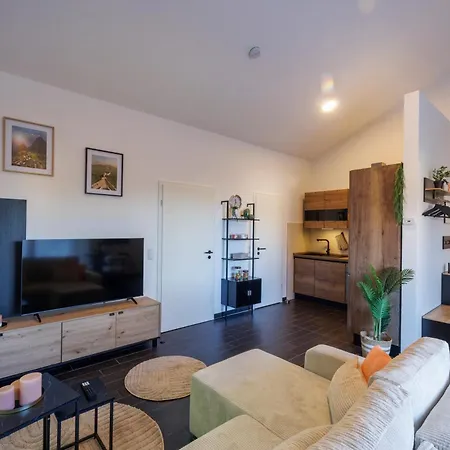 Apartmán Modernes In Mit Terrasse *