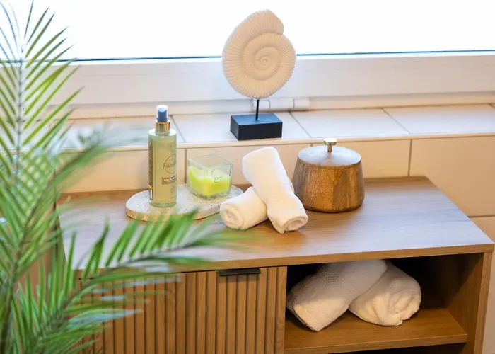 Διαμέρισμα Modernes In Mit Terrasse