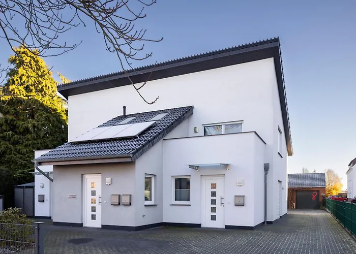 Διαμέρισμα Modernes In Mit Terrasse