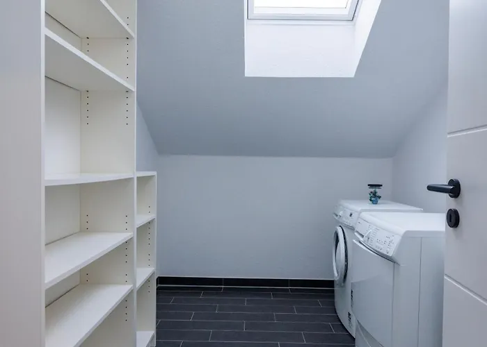 Διαμέρισμα Modernes In Mit Terrasse