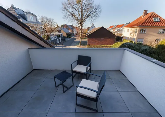 Διαμέρισμα Modernes In Mit Terrasse